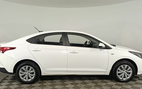 Hyundai Solaris II рестайлинг, 2021 год, 1 650 000 рублей, 8 фотография