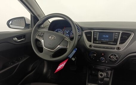 Hyundai Solaris II рестайлинг, 2021 год, 1 650 000 рублей, 11 фотография
