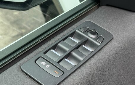 Land Rover Discovery Sport I рестайлинг, 2015 год, 2 149 000 рублей, 23 фотография
