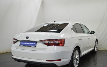 Skoda Superb III рестайлинг, 2017 год, 2 100 000 рублей, 5 фотография