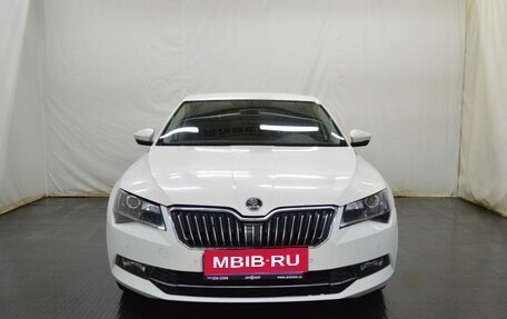 Skoda Superb III рестайлинг, 2017 год, 2 100 000 рублей, 2 фотография