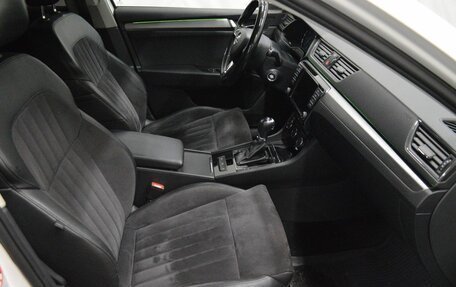 Skoda Superb III рестайлинг, 2017 год, 2 100 000 рублей, 14 фотография