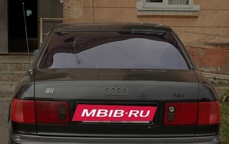 Audi A8, 1996 год, 459 000 рублей, 6 фотография