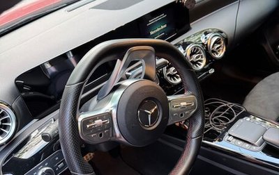 Mercedes-Benz A-Класс, 2018 год, 2 500 000 рублей, 1 фотография