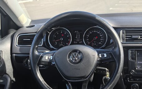 Volkswagen Jetta VI, 2018 год, 1 499 000 рублей, 10 фотография
