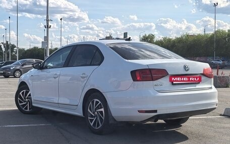 Volkswagen Jetta VI, 2018 год, 1 499 000 рублей, 4 фотография