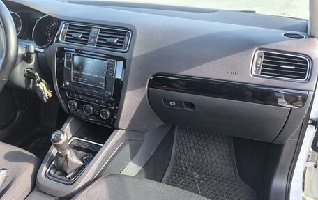 Volkswagen Jetta VI, 2018 год, 1 499 000 рублей, 17 фотография