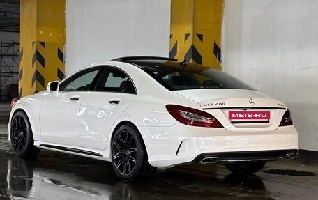 Mercedes-Benz CLS, 2015 год, 3 050 000 рублей, 2 фотография