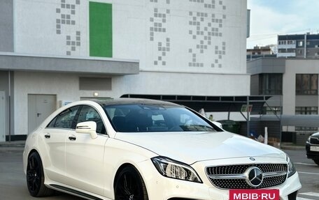 Mercedes-Benz CLS, 2015 год, 3 050 000 рублей, 4 фотография