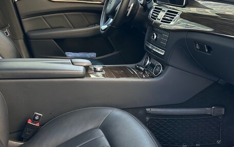 Mercedes-Benz CLS, 2015 год, 3 050 000 рублей, 22 фотография