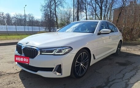 BMW 5 серия, 2020 год, 3 950 000 рублей, 2 фотография