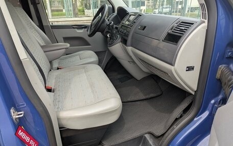 Volkswagen Transporter T5 рестайлинг, 2010 год, 1 350 000 рублей, 13 фотография