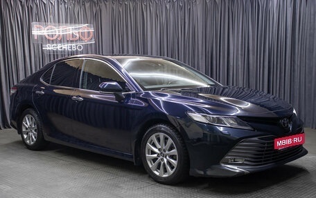 Toyota Camry, 2018 год, 2 849 000 рублей, 3 фотография