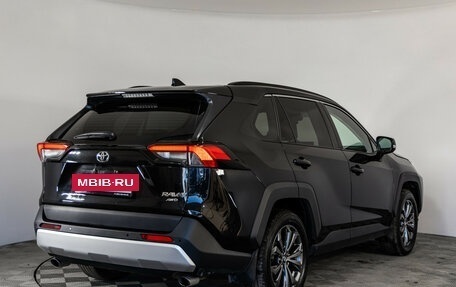 Toyota RAV4, 2024 год, 3 999 000 рублей, 5 фотография