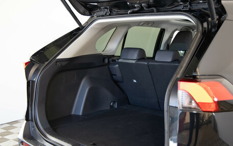 Toyota RAV4, 2024 год, 3 999 000 рублей, 27 фотография