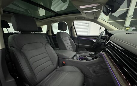 Volkswagen Touareg III, 2025 год, 8 199 000 рублей, 10 фотография
