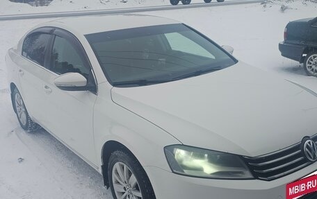 Volkswagen Passat B7, 2013 год, 950 000 рублей, 4 фотография