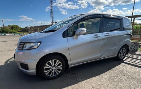 Honda Freed I, 2012 год, 860 000 рублей, 3 фотография