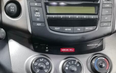 Toyota RAV4, 2011 год, 1 320 000 рублей, 14 фотография
