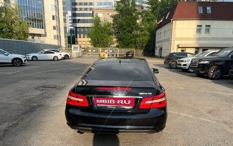 Mercedes-Benz E-Класс, 2010 год, 1 350 000 рублей, 10 фотография