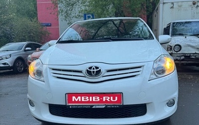 Toyota Auris II, 2011 год, 1 350 000 рублей, 1 фотография