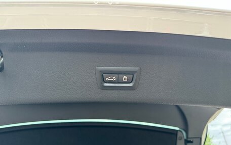 BMW 3 серия, 2019 год, 2 770 000 рублей, 15 фотография