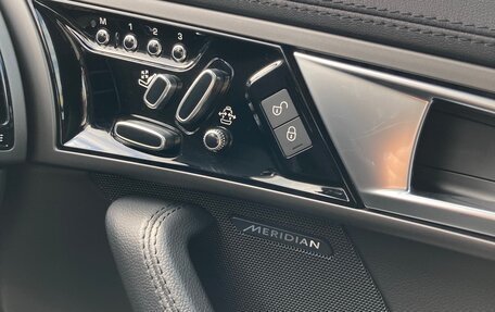 Jaguar F-Type I рестайлинг 2, 2016 год, 3 999 000 рублей, 12 фотография