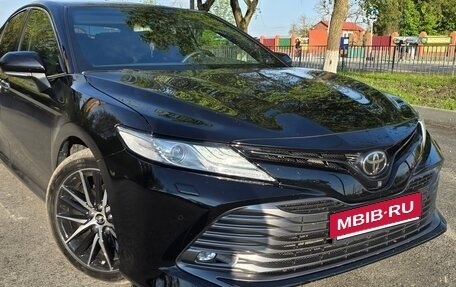 Toyota Camry, 2020 год, 3 100 000 рублей, 6 фотография