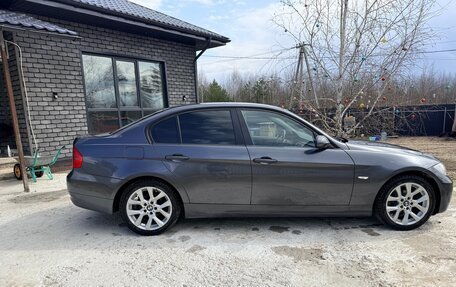 BMW 3 серия, 2006 год, 750 000 рублей, 2 фотография