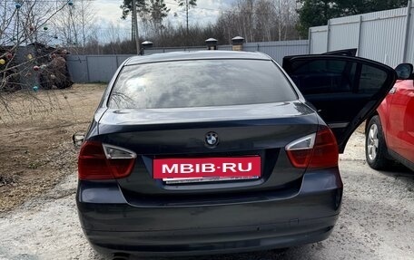 BMW 3 серия, 2006 год, 750 000 рублей, 6 фотография