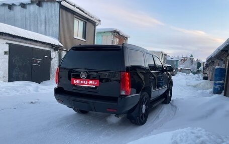 Cadillac Escalade III, 2010 год, 2 750 000 рублей, 3 фотография