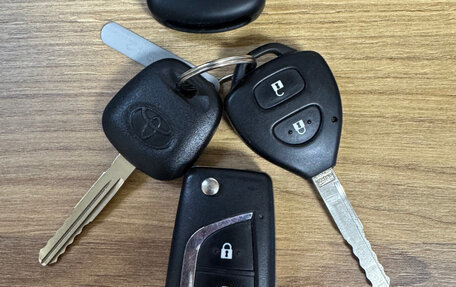Toyota Auris II, 2011 год, 1 350 000 рублей, 26 фотография