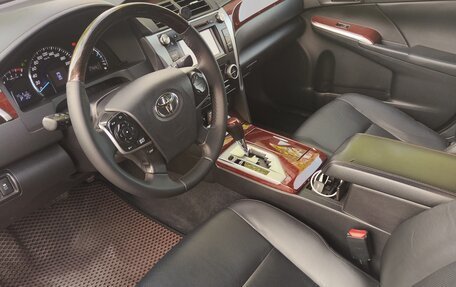 Toyota Camry, 2013 год, 1 590 000 рублей, 14 фотография