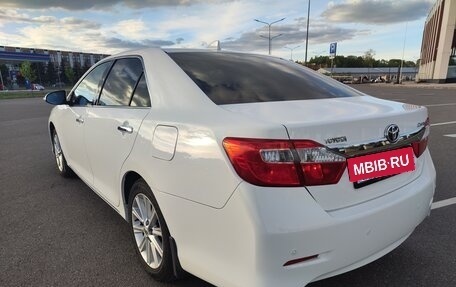 Toyota Camry, 2013 год, 1 590 000 рублей, 7 фотография