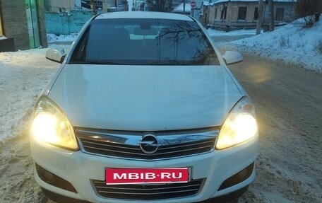 Opel Astra H, 2009 год, 450 000 рублей, 1 фотография