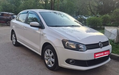 Volkswagen Polo VI (EU Market), 2012 год, 900 000 рублей, 1 фотография