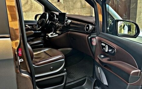 Mercedes-Benz V-Класс, 2014 год, 3 499 999 рублей, 13 фотография