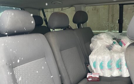 Volkswagen Caravelle T5, 2012 год, 1 480 000 рублей, 7 фотография