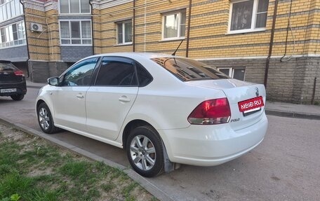 Volkswagen Polo VI (EU Market), 2012 год, 900 000 рублей, 6 фотография