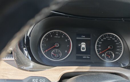 KIA K5, 2020 год, 2 400 000 рублей, 15 фотография