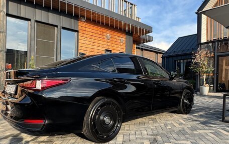 Lexus ES VII, 2020 год, 3 850 000 рублей, 5 фотография