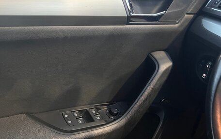 Skoda Superb III рестайлинг, 2018 год, 1 800 000 рублей, 8 фотография