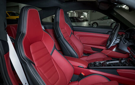 Porsche 911, 2026 год, 43 700 000 рублей, 38 фотография