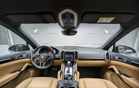 Porsche Cayenne III, 2015 год, 3 297 000 рублей, 13 фотография