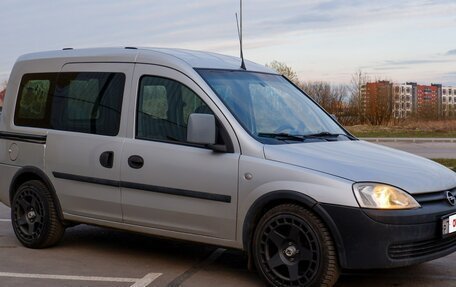 Opel Combo C, 2009 год, 450 000 рублей, 2 фотография