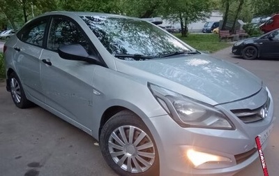 Hyundai Solaris II рестайлинг, 2015 год, 550 000 рублей, 1 фотография