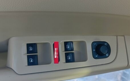 Skoda Superb III рестайлинг, 2013 год, 920 000 рублей, 10 фотография