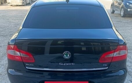 Skoda Superb III рестайлинг, 2013 год, 920 000 рублей, 13 фотография