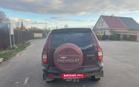 Chevrolet Niva I рестайлинг, 2005 год, 150 000 рублей, 5 фотография