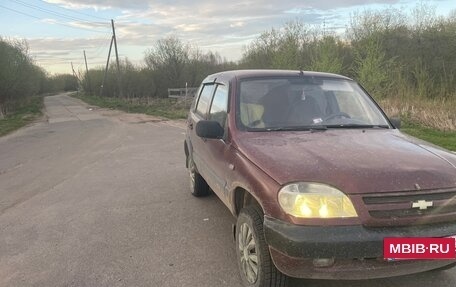 Chevrolet Niva I рестайлинг, 2005 год, 150 000 рублей, 2 фотография